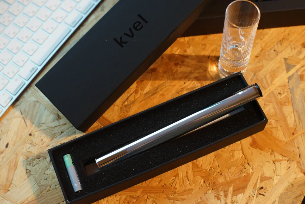 クラウドファウンディングで応援したLEDキャンドルライト「Kvel(クベル)」が届きました