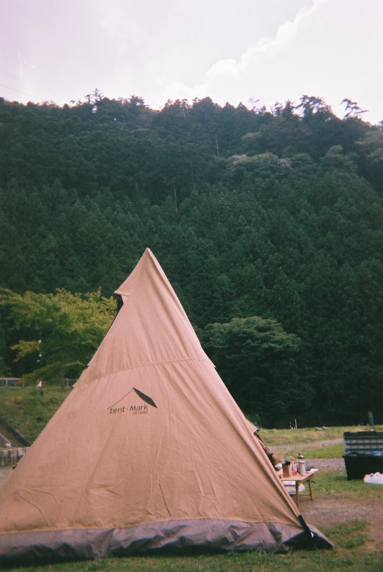 キャンプと写ルンです