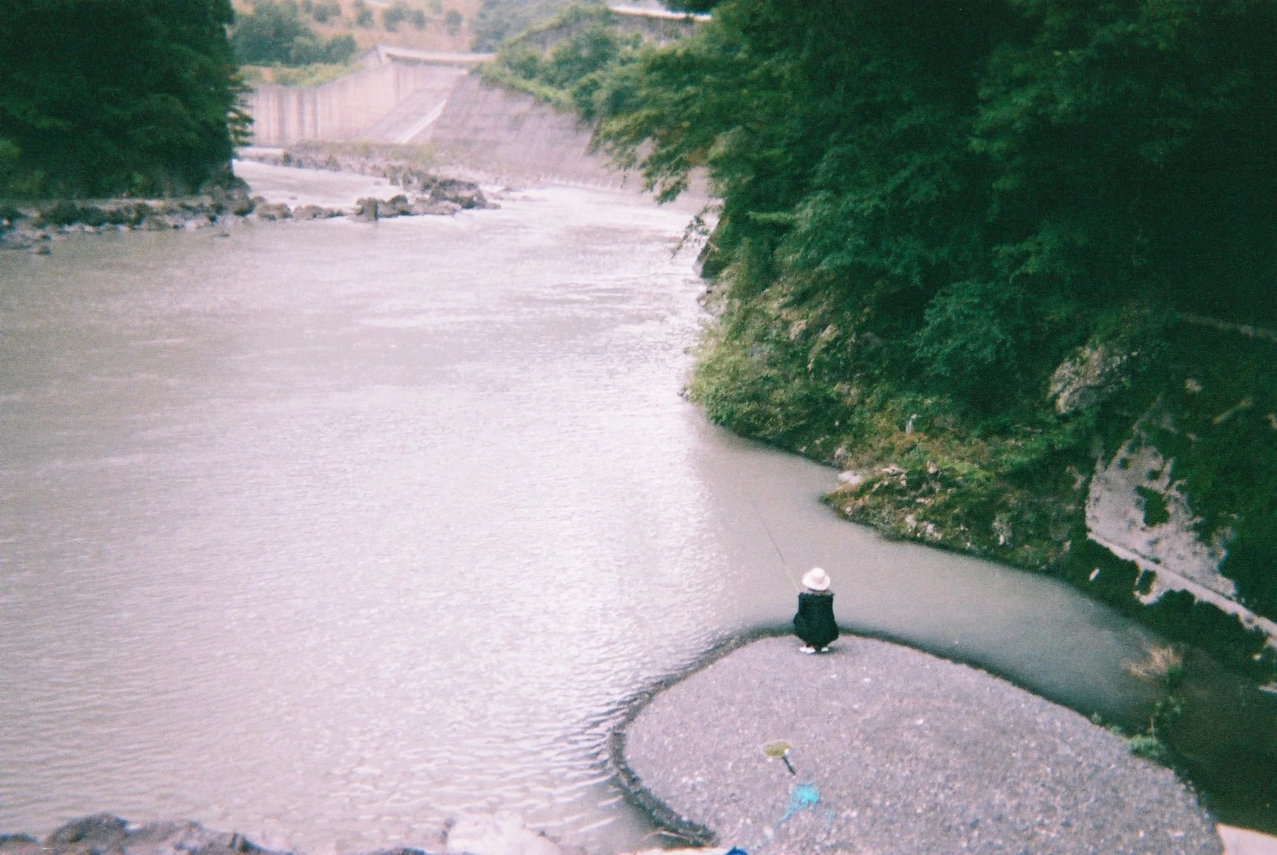 キャンプと写ルンです
