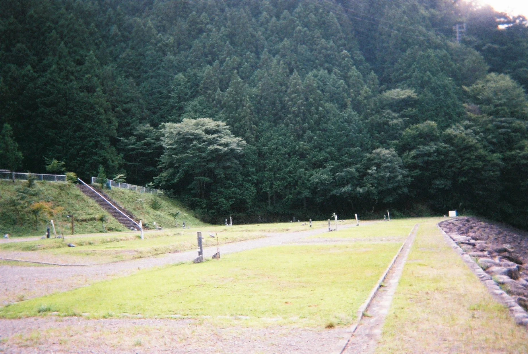 キャンプと写ルンです